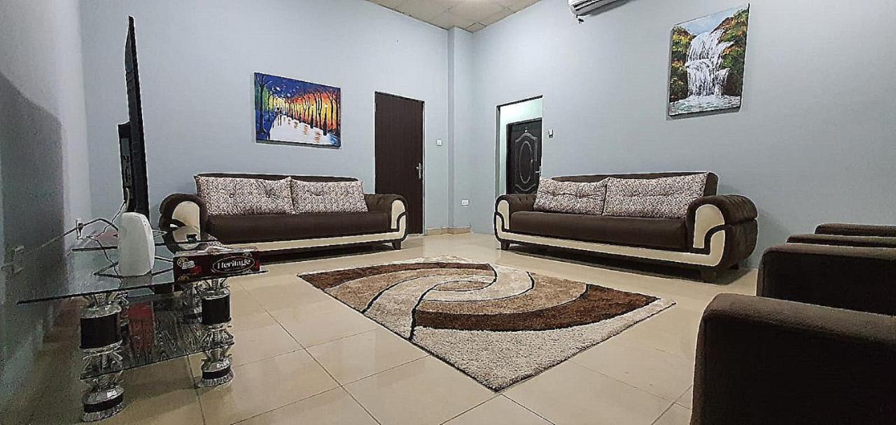 Legon City Mall Short Stay Apartments For Business And Vacation - East Legon Akra Dış mekan fotoğraf