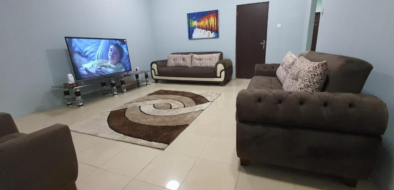 Legon City Mall Short Stay Apartments For Business And Vacation - East Legon Akra Dış mekan fotoğraf