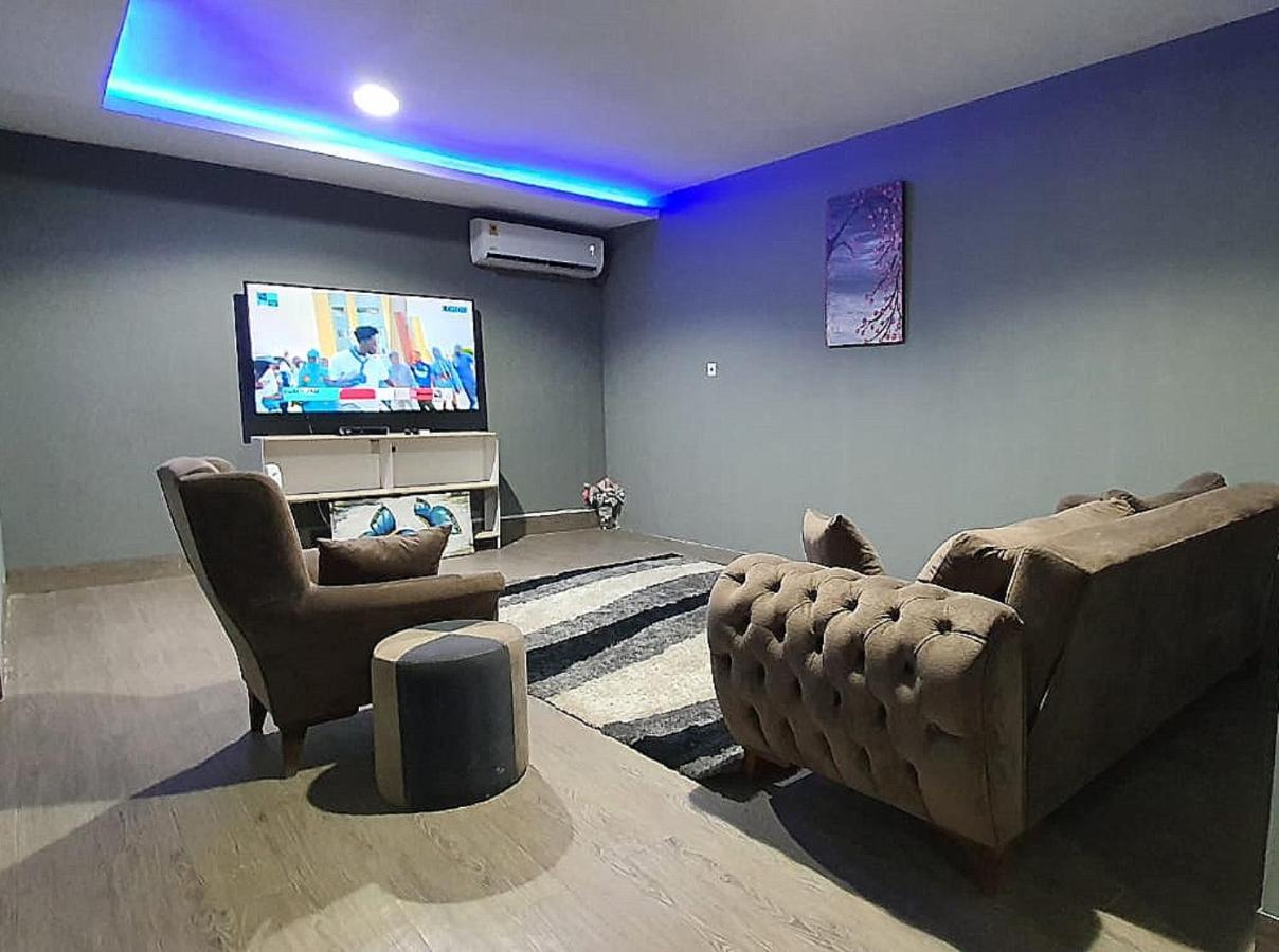 Legon City Mall Short Stay Apartments For Business And Vacation - East Legon Akra Dış mekan fotoğraf