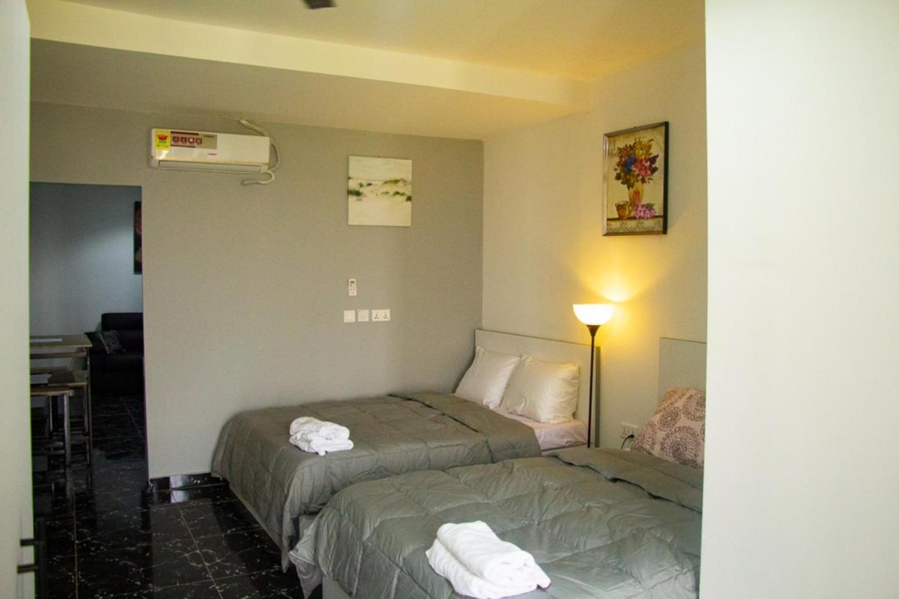 Legon City Mall Short Stay Apartments For Business And Vacation - East Legon Akra Dış mekan fotoğraf